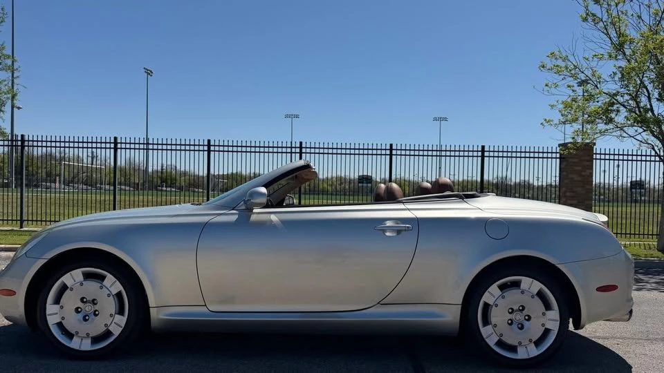 2002 Lexus SC430 - Image 7 of 19