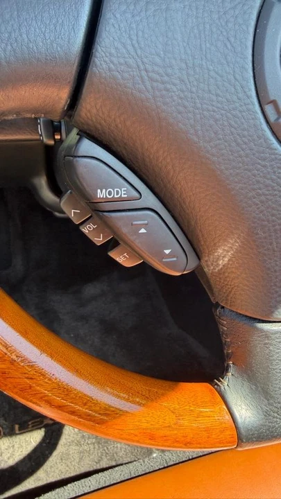 2002 Lexus SC430 - Image 17 of 19