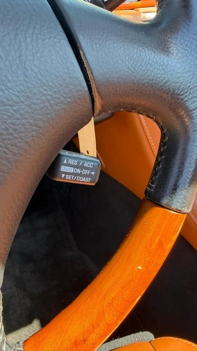 2002 Lexus SC430 - Image 18 of 19
