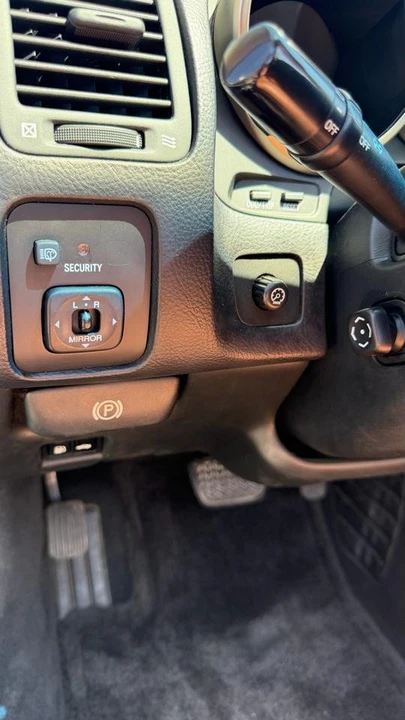 2002 Lexus SC430 - Image 16 of 19