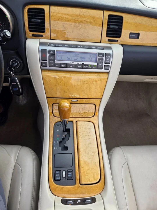 2002 Lexus SC430 - Image 19 of 20