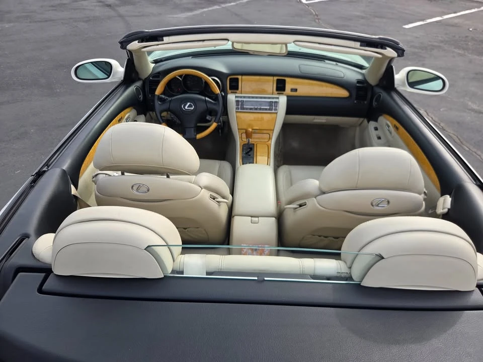 2002 Lexus SC430 - Image 13 of 20