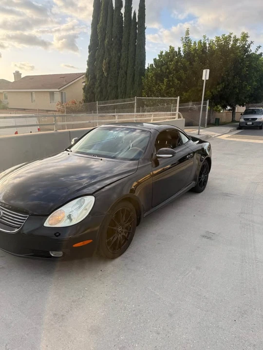 2002 Lexus SC430 - Image 4 of 4