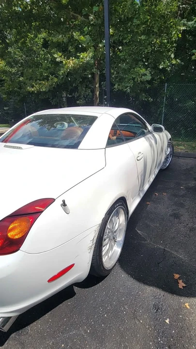 2002 Lexus SC430 - Image 2 of 7