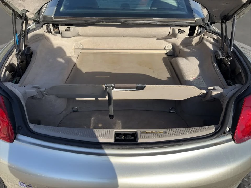 2002 Lexus SC430 - Image 10 of 13
