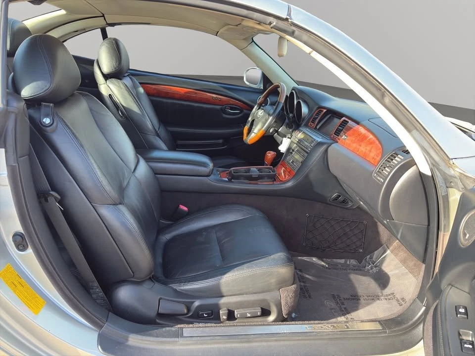 2002 Lexus SC430 - Image 8 of 13