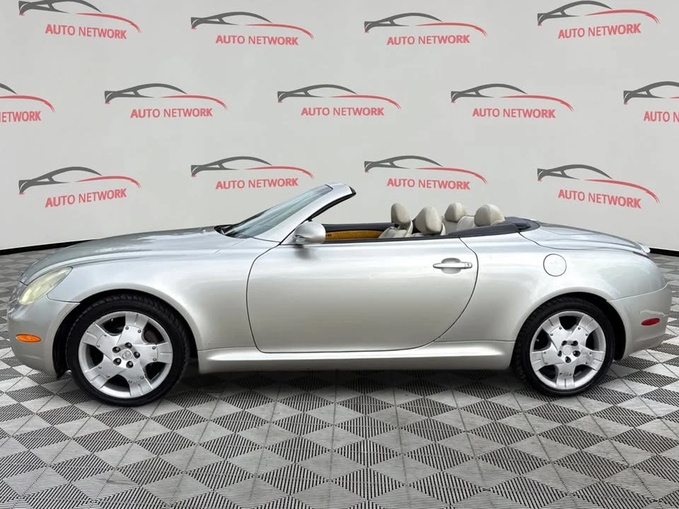 2002 Lexus SC430 - Image 10 of 20
