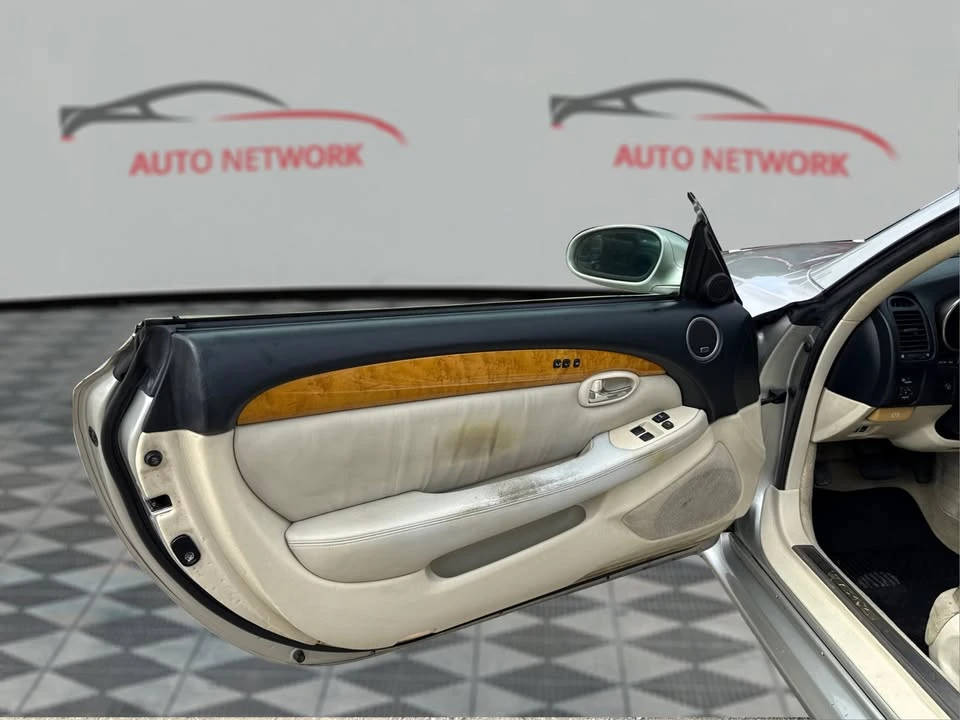 2002 Lexus SC430 - Image 15 of 20
