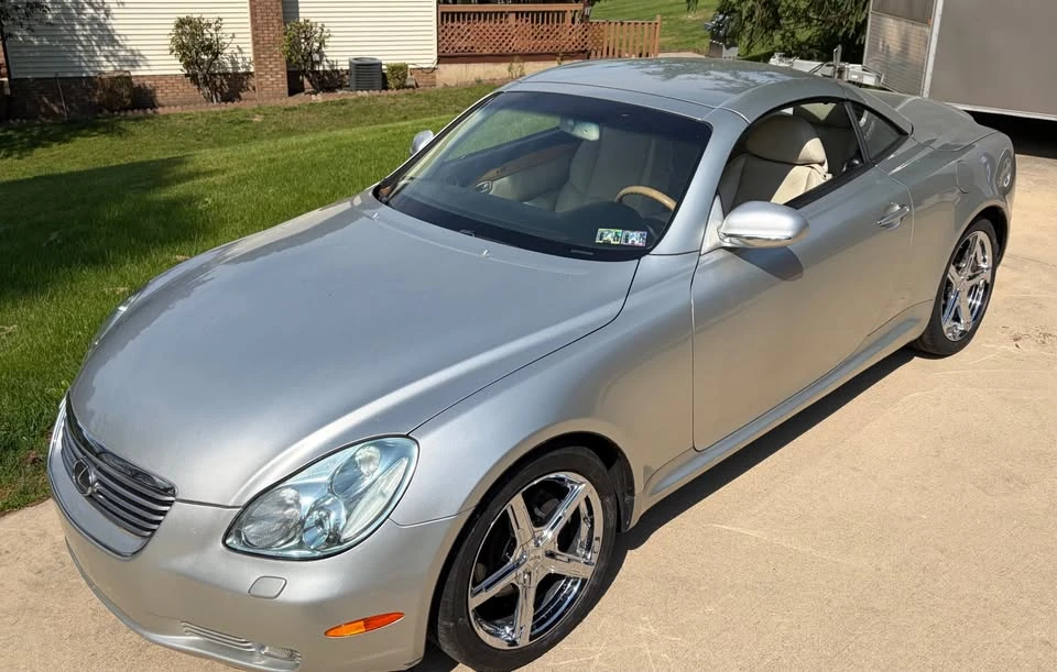 2002 Lexus SC430 - Image 4 of 21