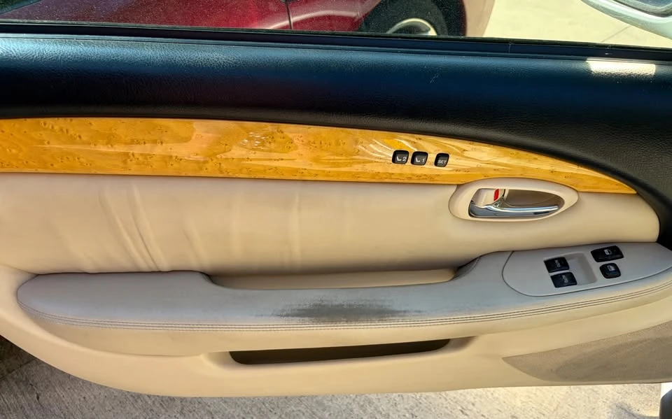 2002 Lexus SC430 - Image 12 of 21