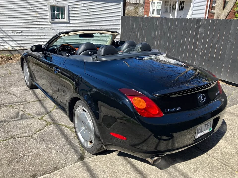 2002 Lexus SC430 - Image 3 of 10