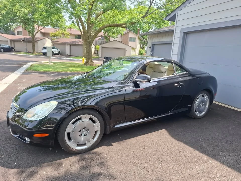 2002 Lexus SC430 - Image 2 of 20