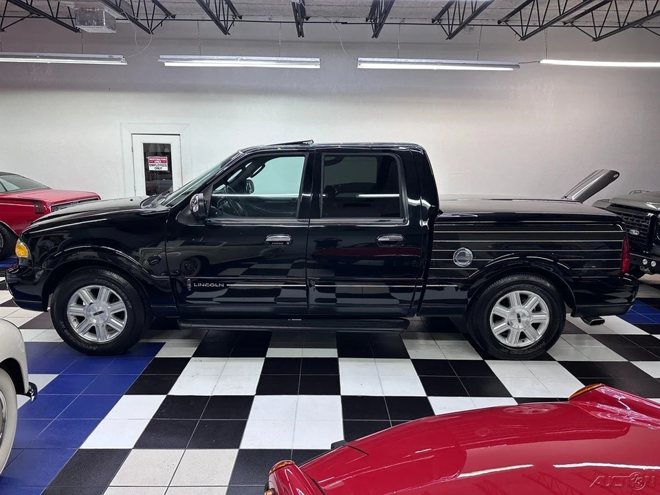2002 Lincoln Blackwood - Image 18 of 21