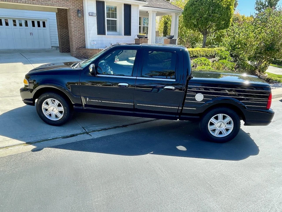 2002 Lincoln Blackwood - Image 17 of 31