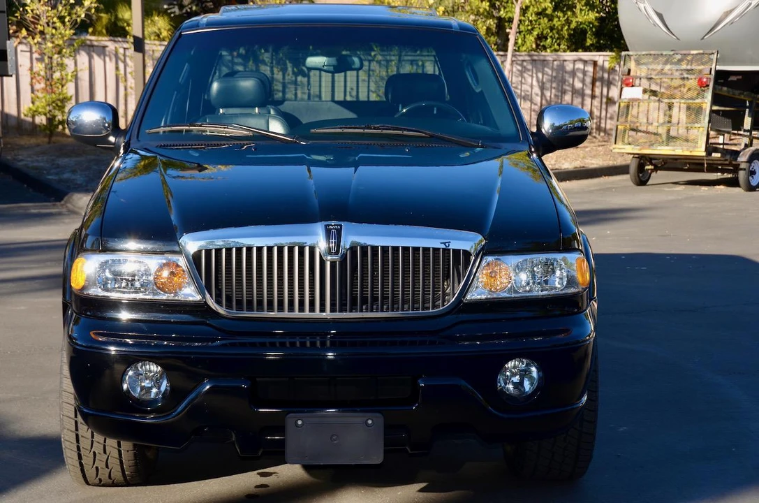 2002 Lincoln Blackwood - Image 7 of 31