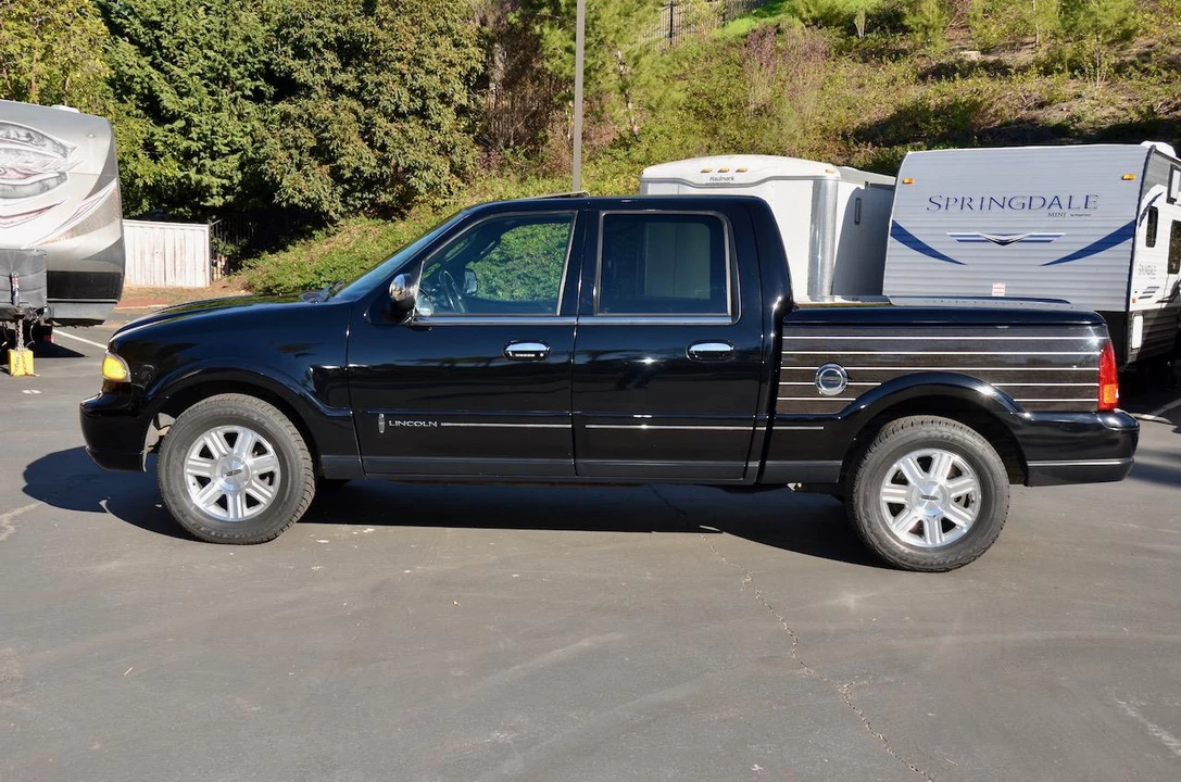 2002 Lincoln Blackwood - Image 15 of 31