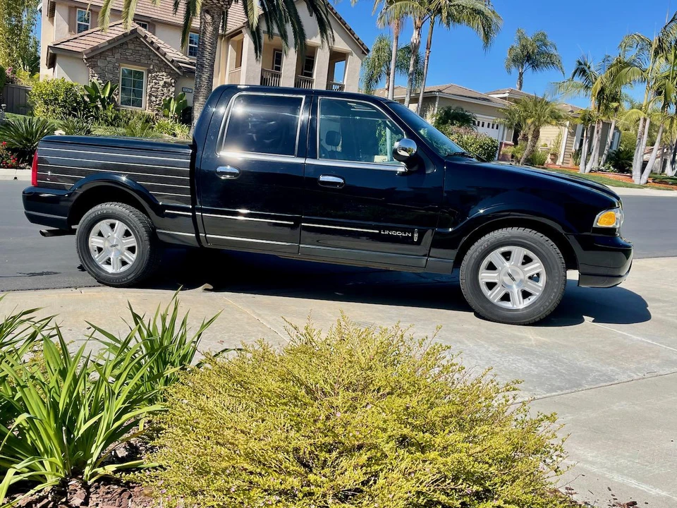 2002 Lincoln Blackwood - Image 30 of 31