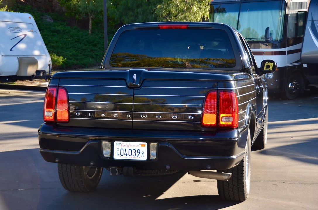 2002 Lincoln Blackwood - Image 24 of 31