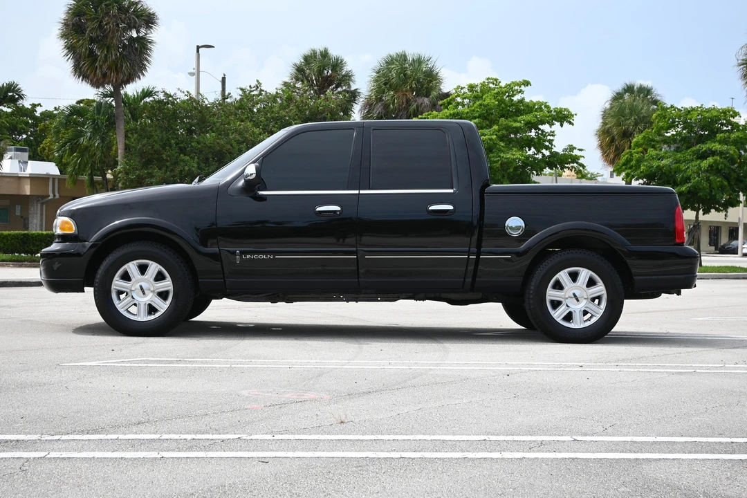 2002 Lincoln Blackwood - Image 6 of 31
