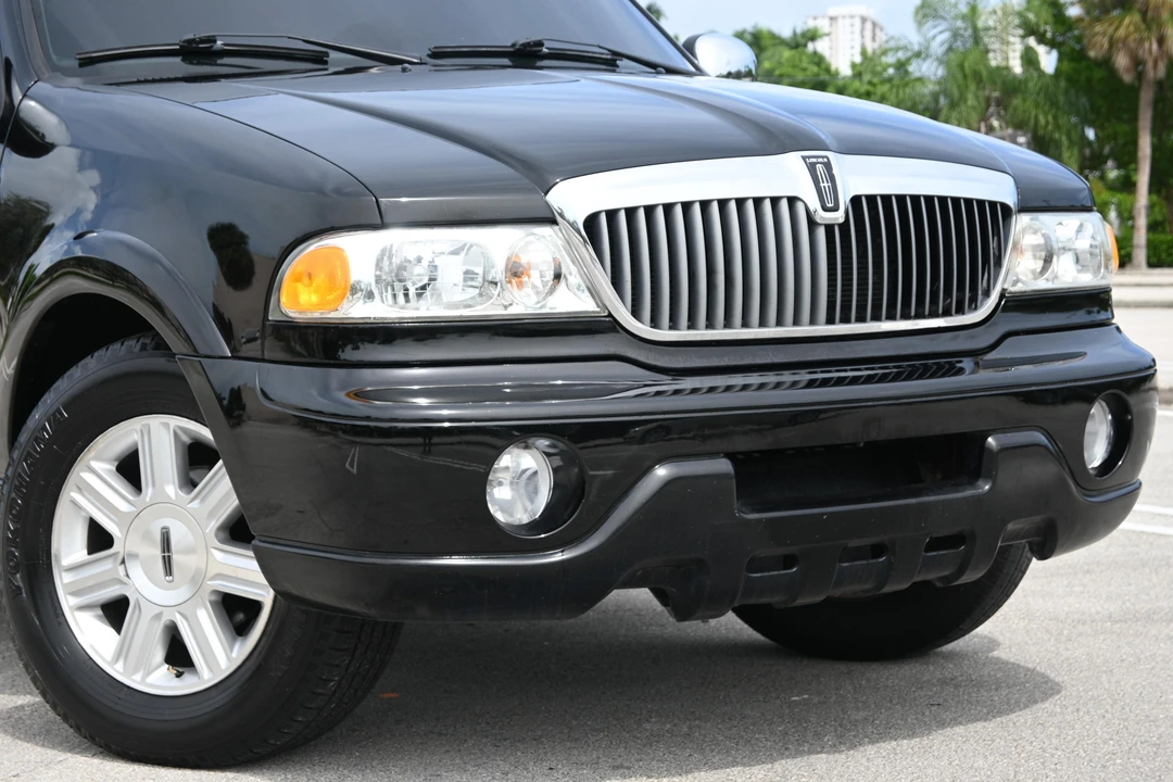 2002 Lincoln Blackwood - Image 10 of 31
