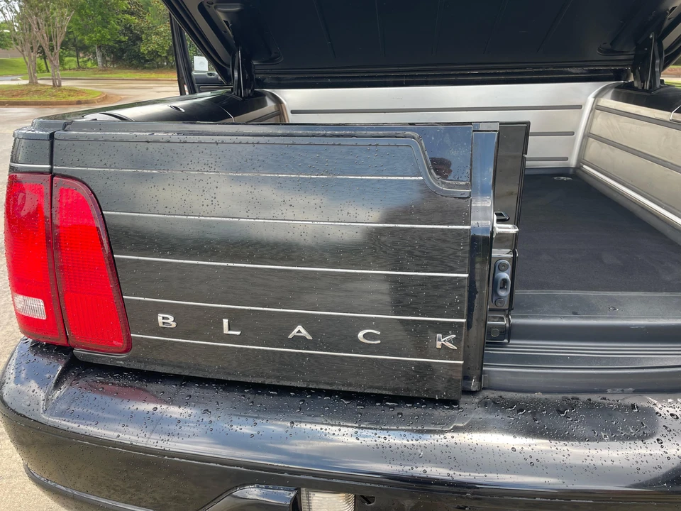2002 Lincoln Blackwood - Image 26 of 31