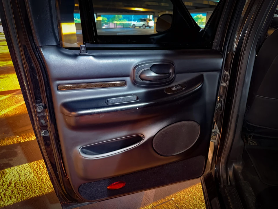 2002 Lincoln Blackwood - Image 26 of 31