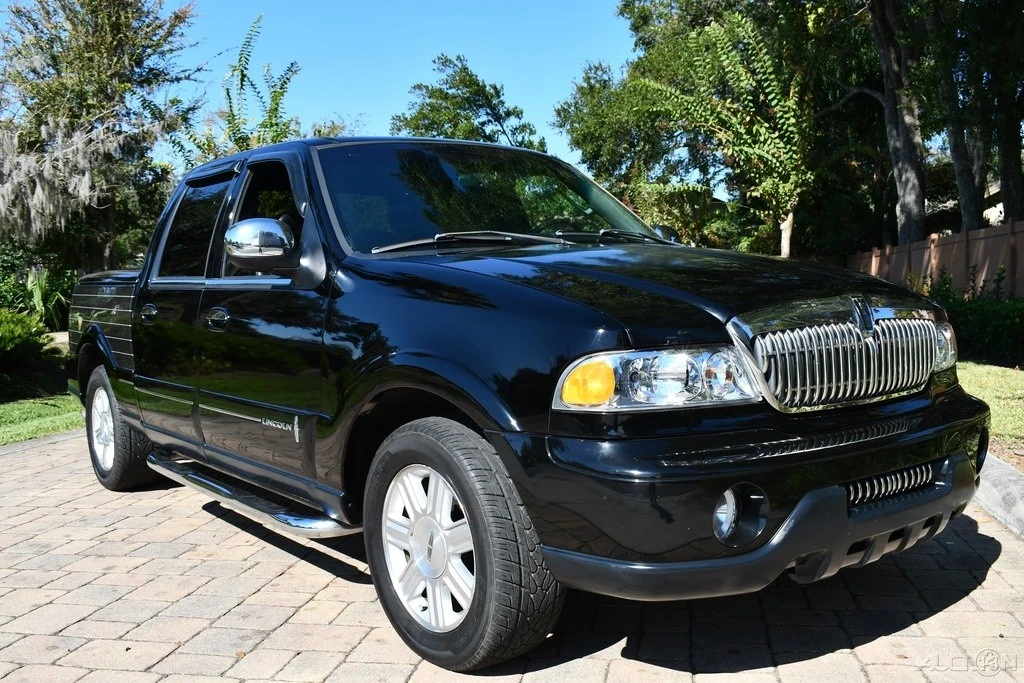 2002 Lincoln Blackwood - Image 2 of 21