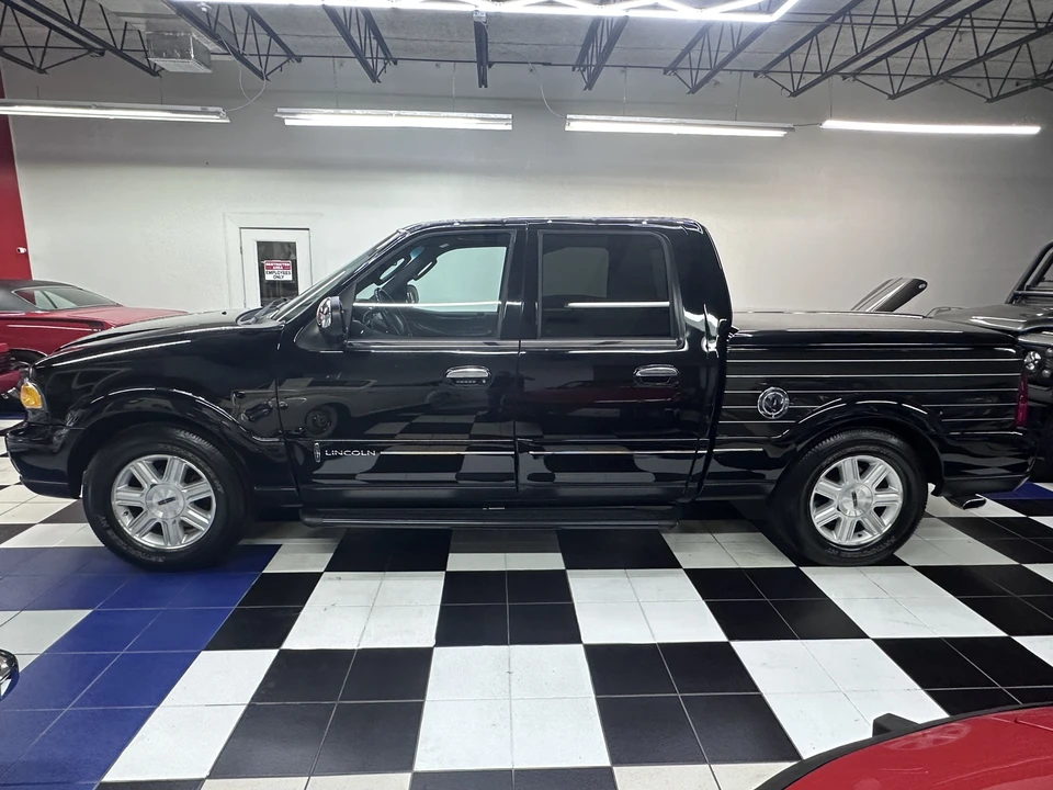 2002 Lincoln Blackwood - Image 13 of 31