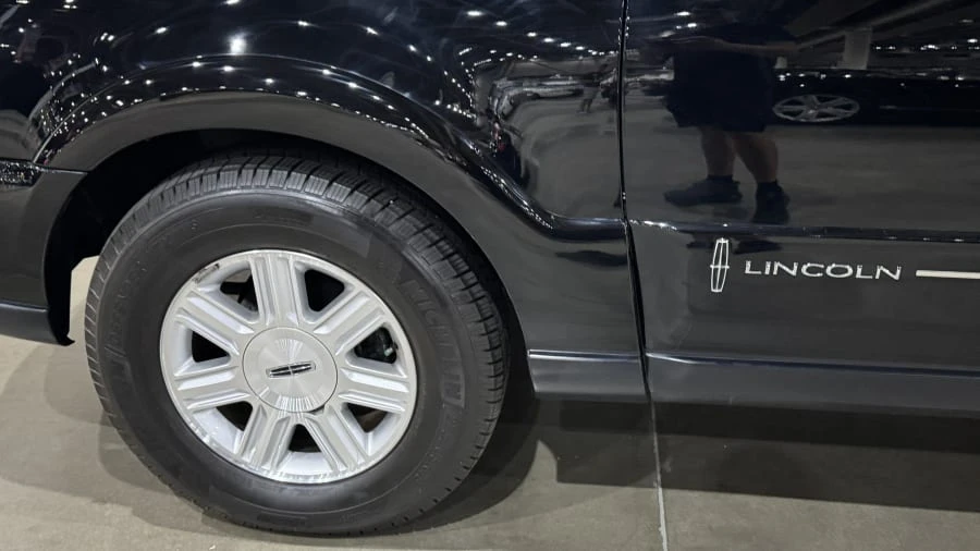 2002 Lincoln Blackwood - Image 4 of 10