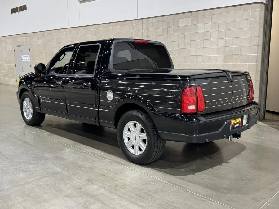 2002 Lincoln Blackwood - Image 3 of 10