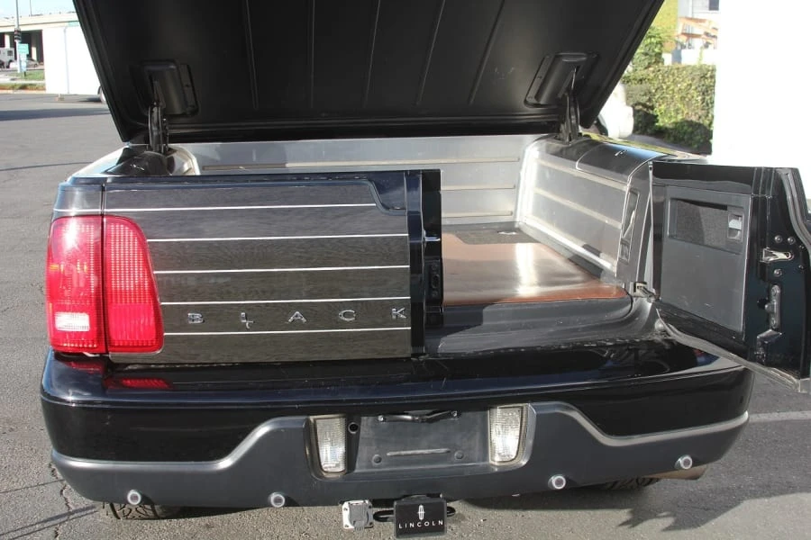 2002 Lincoln Blackwood - Image 7 of 11