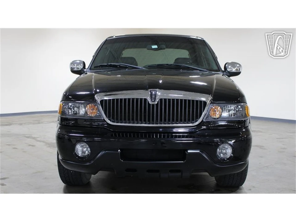 2002 Lincoln Blackwood - Image 4 of 31