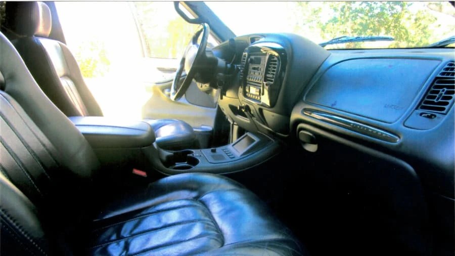2002 Lincoln Blackwood - Image 3 of 7