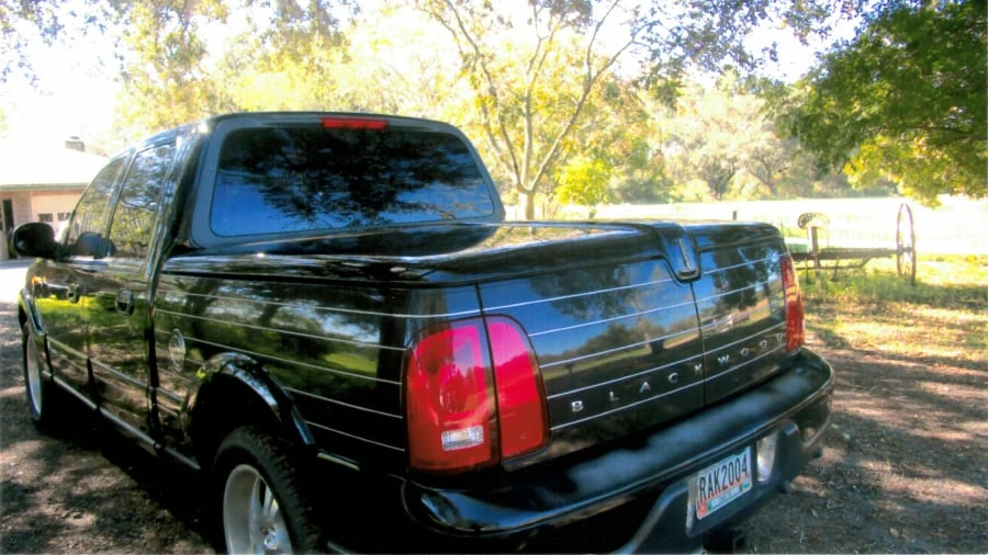 2002 Lincoln Blackwood - Image 2 of 7