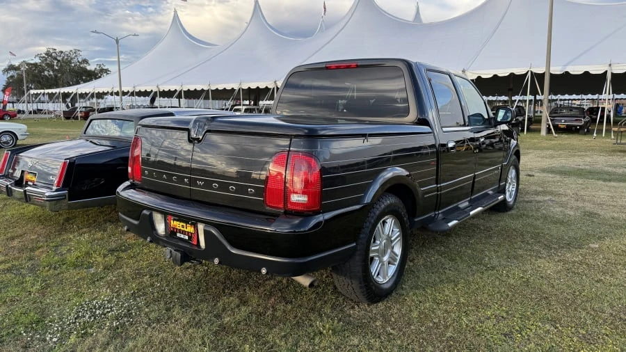 2002 Lincoln Blackwood - Image 2 of 8