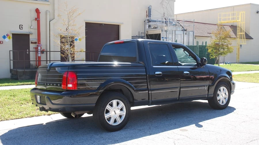 2002 Lincoln Blackwood - Image 10 of 11