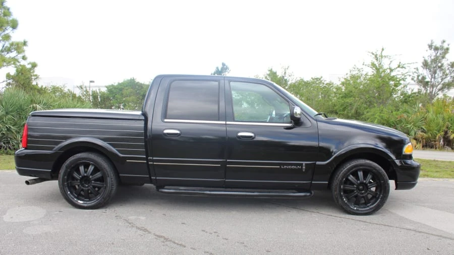 2002 Lincoln Blackwood - Image 24 of 25