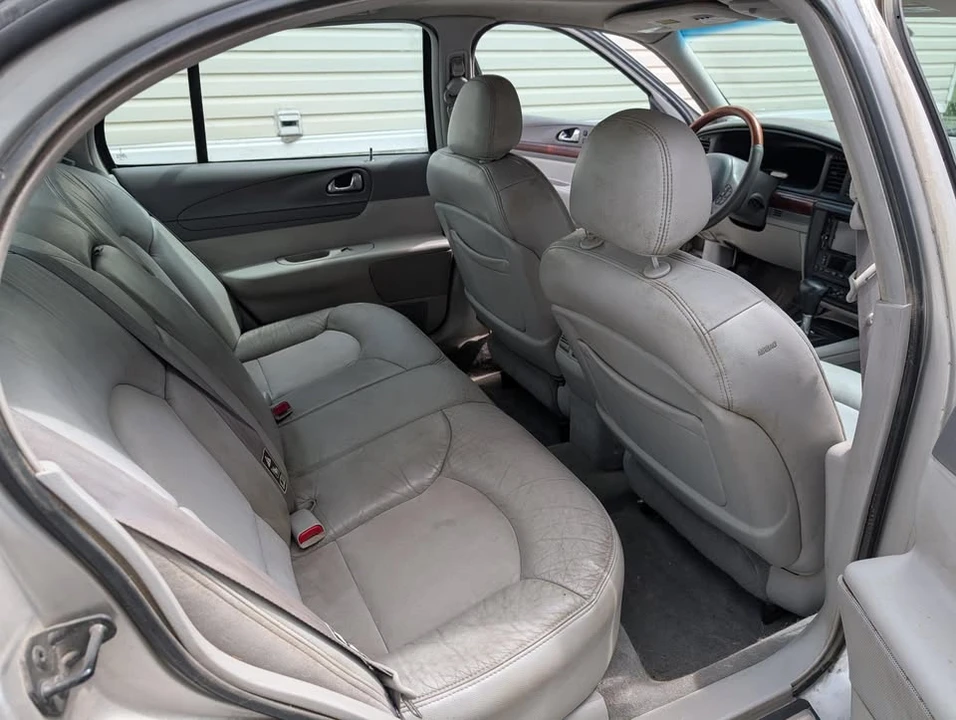 2002 Lincoln Continental 9th Gen - Image 6 of 8