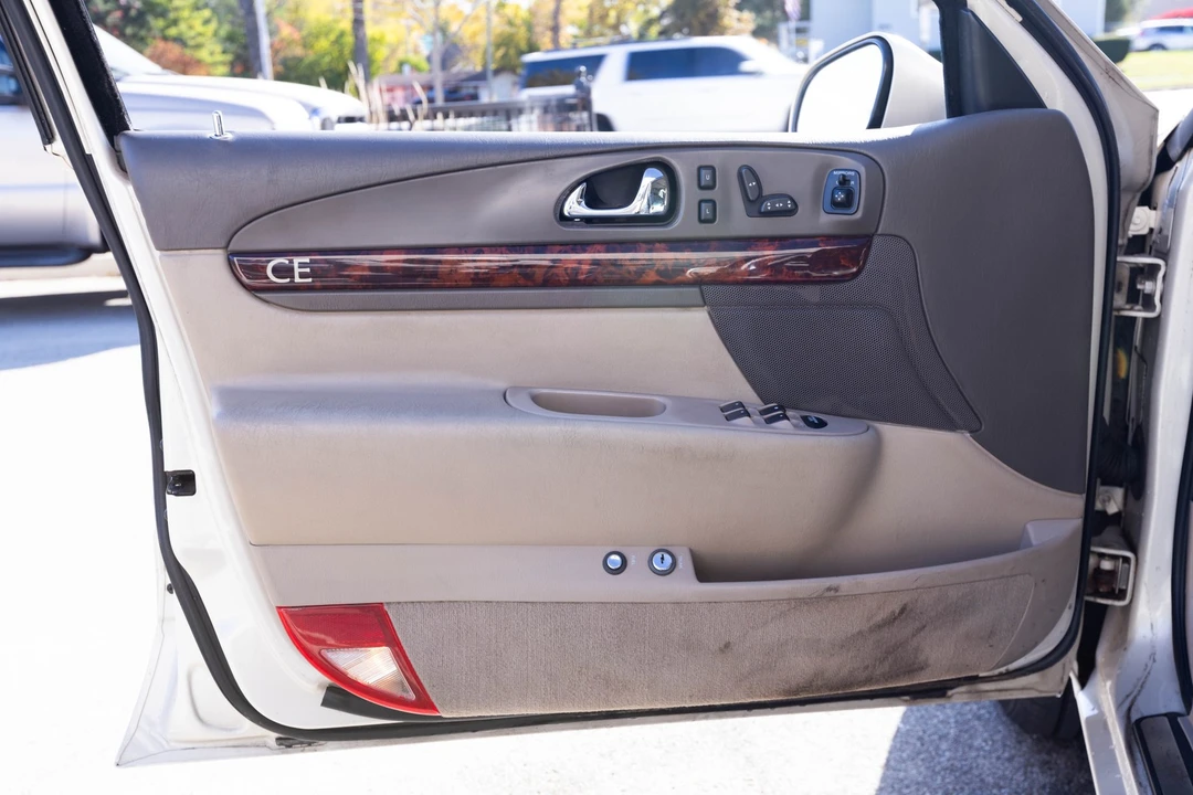 2002 Lincoln Continental 9th Gen - Image 20 of 21