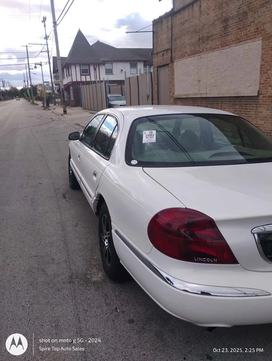 2002 Lincoln Continental 9th Gen - Image 3 of 5