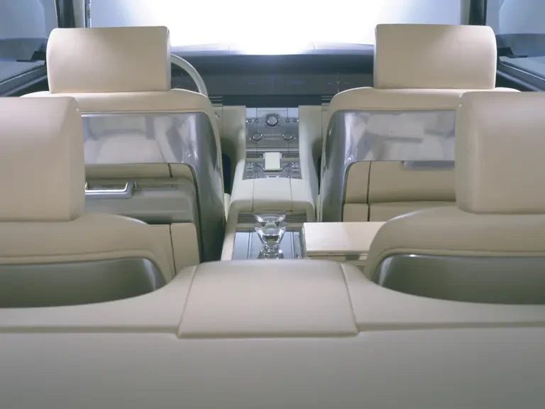 2002 Lincoln Continental 9th Gen - Image 12 of 17