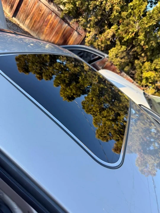 2002 Lincoln Continental 9th Gen - Image 5 of 11