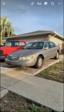 2002 Lincoln Continental Executive Sedan 4D