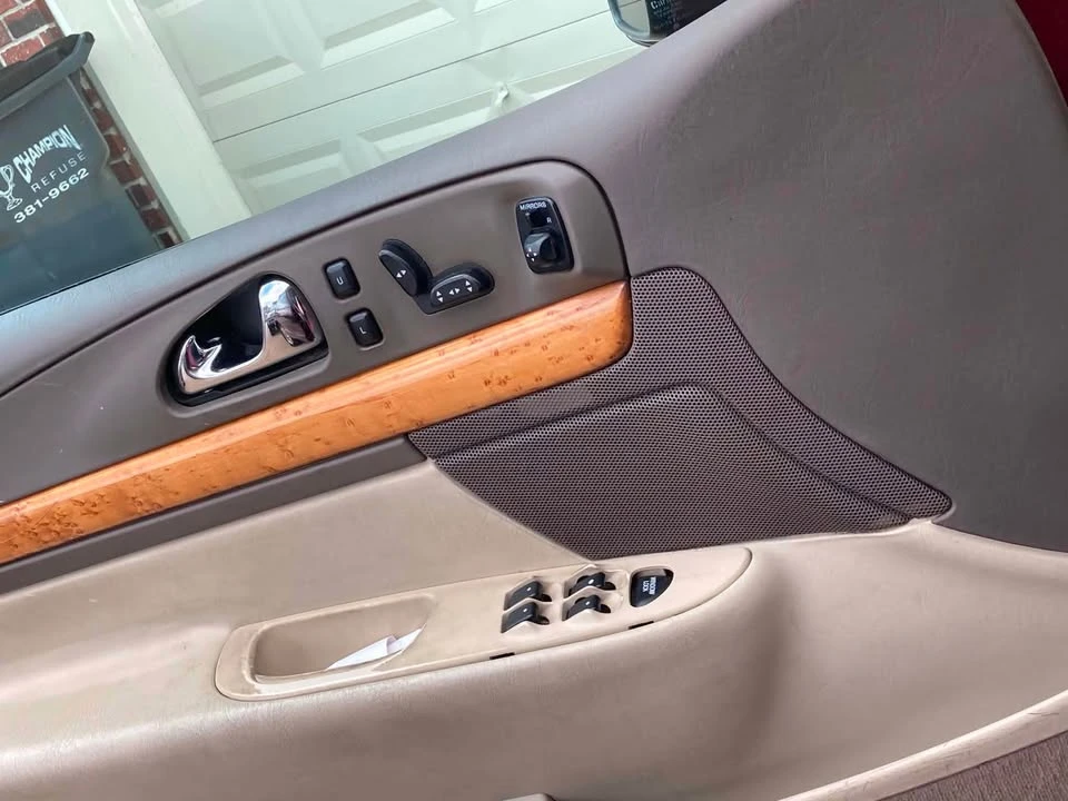 2002 Lincoln Continental 9th Gen - Image 7 of 14