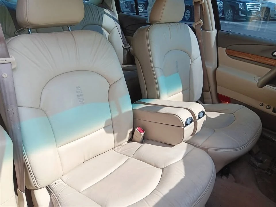 2002 Lincoln Continental 9th Gen - Image 6 of 9