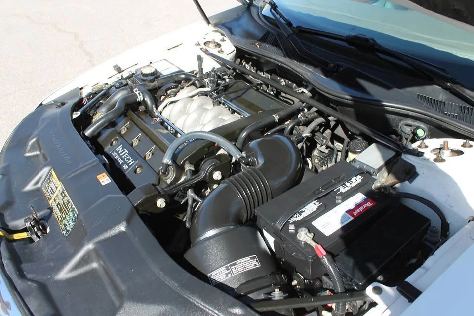 2002 Lincoln Continental 9th Gen - Image 14 of 20