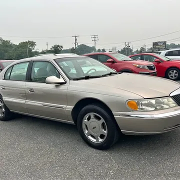 2002 Lincoln Continental Premiere Sedan 4D