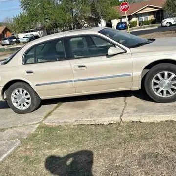 2002 Lincoln Continental