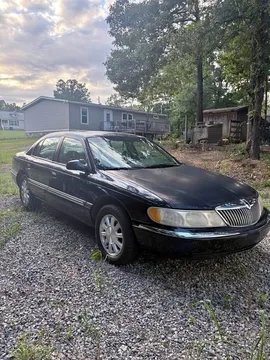 2002 Lincoln Continental Sedan 4D