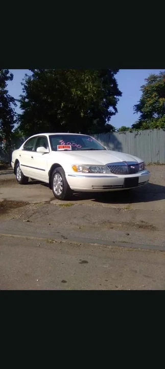 2002 Lincoln Continental 9th Gen - Image 4 of 10